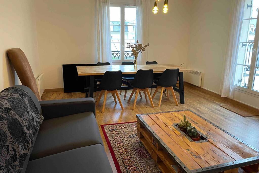 Appartement Terrasse Au Centre De Serris 塞里斯 外观 照片